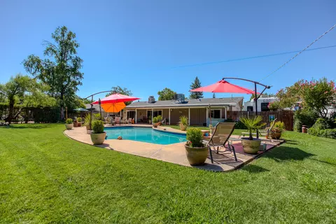 7177 Granada Dr, Redding, CA 96002 photo 15