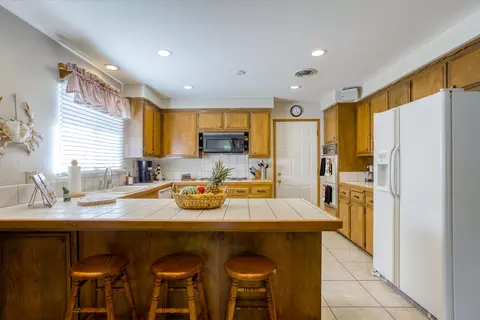 7177 Granada Dr, Redding, CA 96002 photo 47