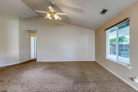 3389 Josh Dr, Anderson, CA 96007 photo 4