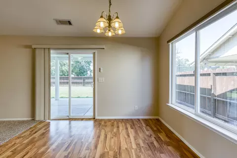 3389 Josh Dr, Anderson, CA 96007 photo 6
