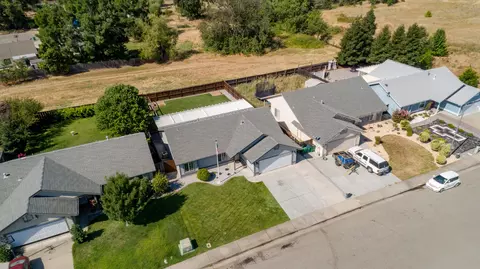 3389 Josh Dr, Anderson, CA 96007 photo 24