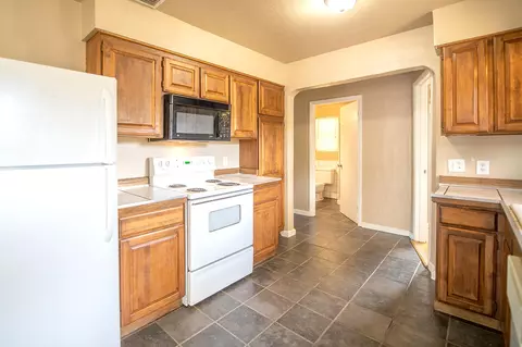 2597 Albert Rd, Anderson, CA 96007 photo 5