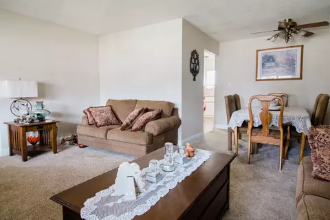 4215 Jane St, Redding, CA 96002 photo 3