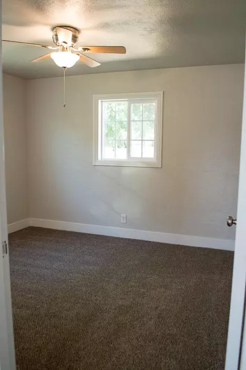 1716 Pinon Ave, Anderson, CA 96007 photo 17
