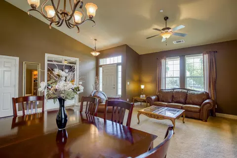 3330 Old Lantern Dr, Redding, CA 96003 photo 12