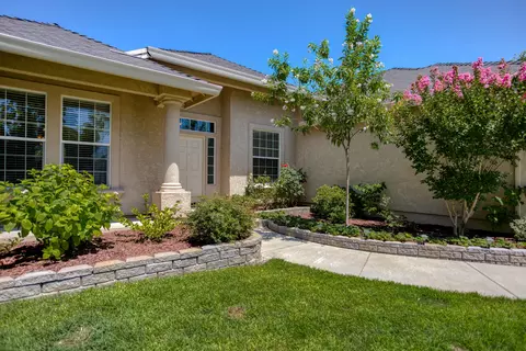 3330 Old Lantern Dr, Redding, CA 96003 photo 6