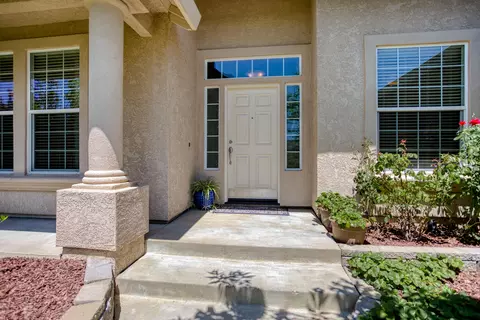 3330 Old Lantern Dr, Redding, CA 96003 photo 8