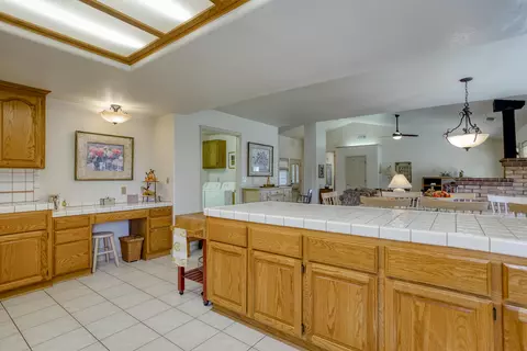 2233 Dartmouth Dr, Redding, CA 96001 photo 14