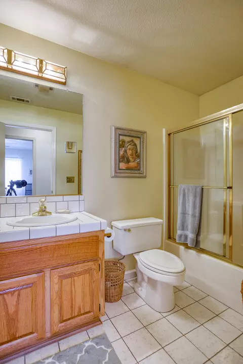 2233 Dartmouth Dr, Redding, CA 96001 photo 18