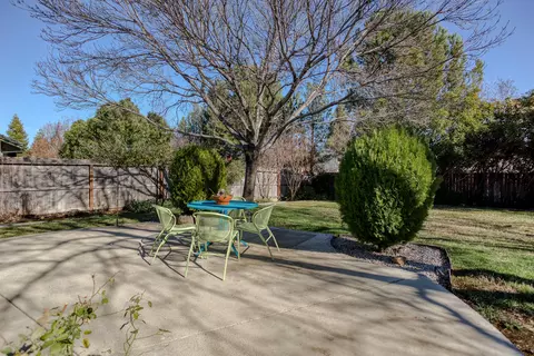 2233 Dartmouth Dr, Redding, CA 96001 photo 30