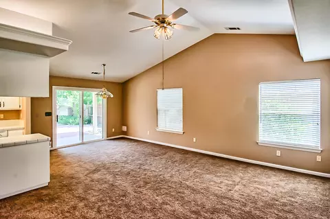 1778 Veracruz Trl, Redding, CA 96003 photo 5