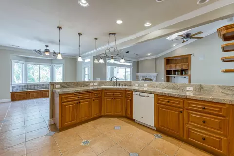 19274 Lexington Ln, Redding, CA 96003 photo 7