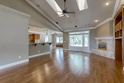 19274 Lexington Ln, Redding, CA 96003 photo 6