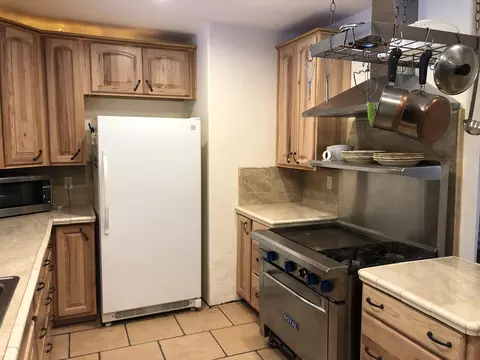 19103 Smith Rd, Redding, CA 96002 photo 11