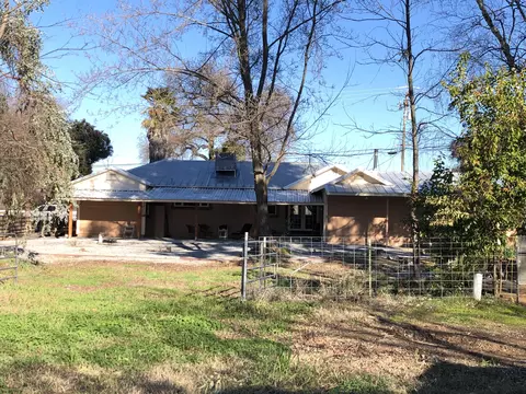 19103 Smith Rd, Redding, CA 96002 photo 34
