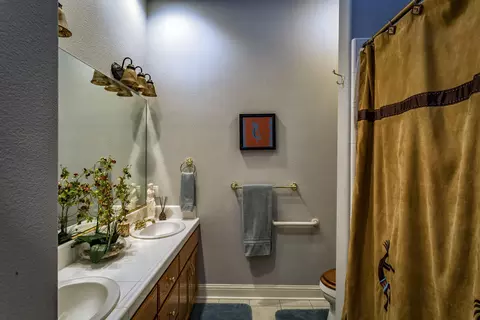 2710 Casabella Dr, Redding, CA 96002 photo 18