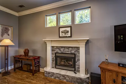 2710 Casabella Dr, Redding, CA 96002 photo 5