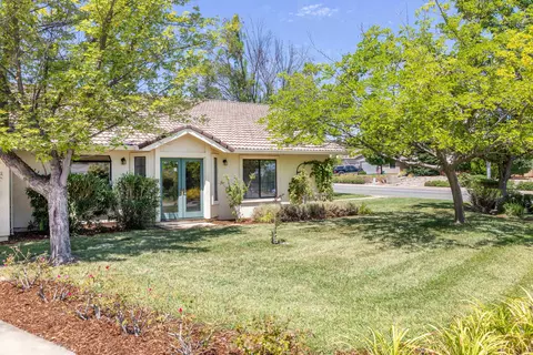 2098 Oconner Ave, Redding, CA 96001 photo 23