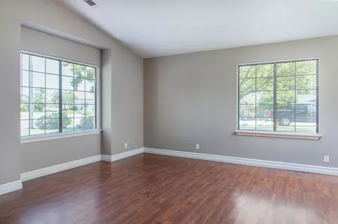 2098 Oconner Ave, Redding, CA 96001 photo 3