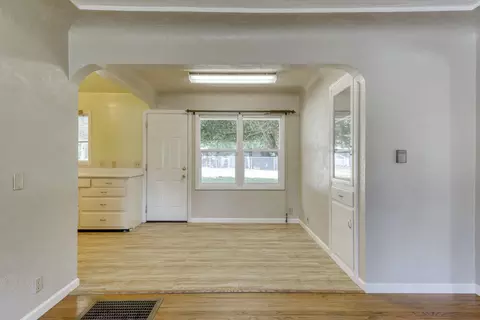 3230 W Bailey Dr, Anderson, CA 96007 photo 5
