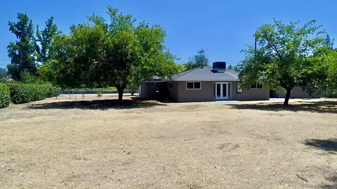 8528 Patricia Dr, Redding, CA 96002 photo 6