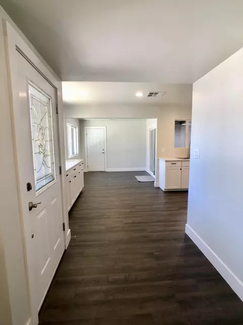 8528 Patricia Dr, Redding, CA 96002 photo 9