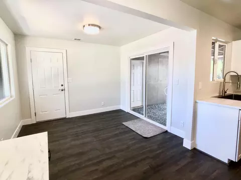 8528 Patricia Dr, Redding, CA 96002 photo 17