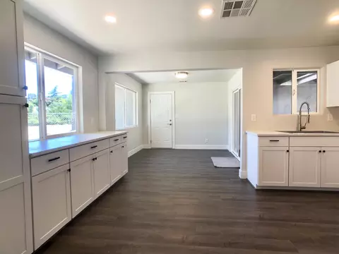 8528 Patricia Dr, Redding, CA 96002 photo 16