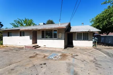 6826 Airport Rd, Redding, CA 96002 photo 1