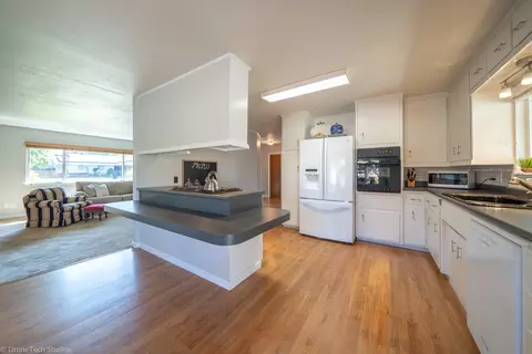 3225 Panorama Dr, Redding, CA 96003 photo 16