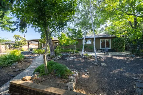 3225 Panorama Dr, Redding, CA 96003 photo 37