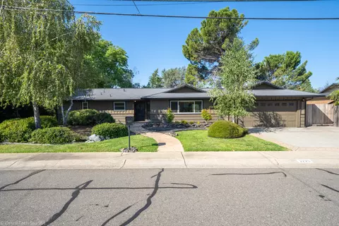 3225 Panorama Dr, Redding, CA 96003 photo 45