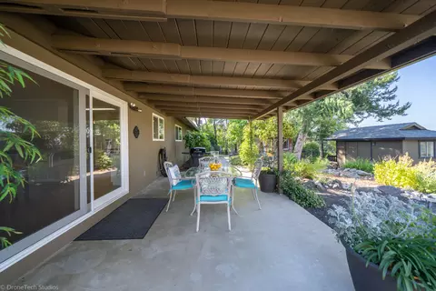 3225 Panorama Dr, Redding, CA 96003 photo 33