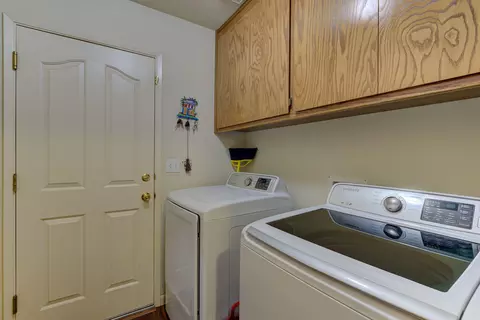 3563 Adams Ln, Redding, CA 96002 photo 21