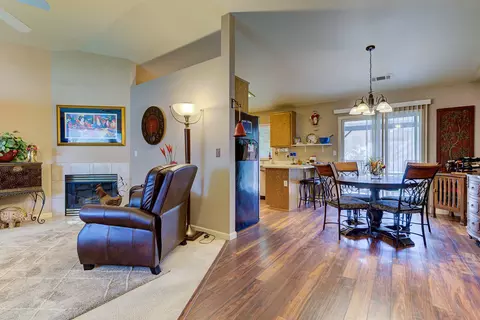 3563 Adams Ln, Redding, CA 96002 photo 3