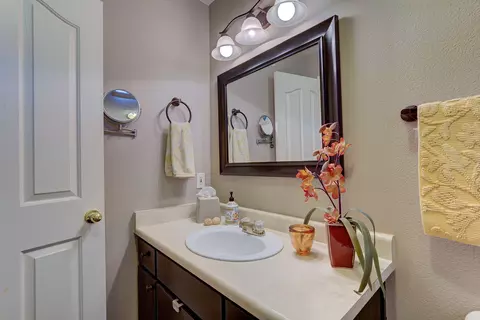 3563 Adams Ln, Redding, CA 96002 photo 14