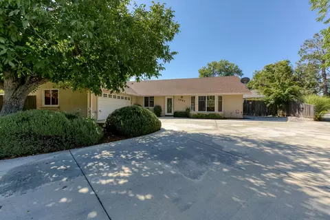 2997 Nicolet Ln, Redding, CA 96001 photo 1