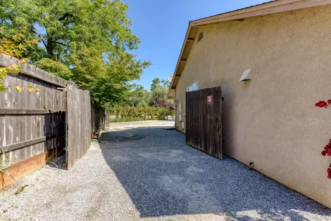 2997 Nicolet Ln, Redding, CA 96001 photo 24