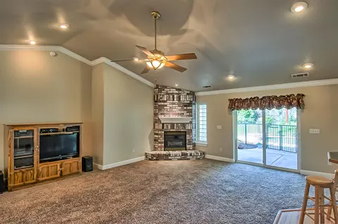 6779 Aldea Ct, Redding, CA 96002 photo 7