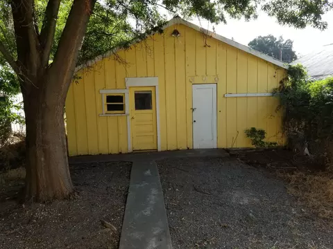 207 Mariposa Ave, Gerber, CA 96035 photo 3