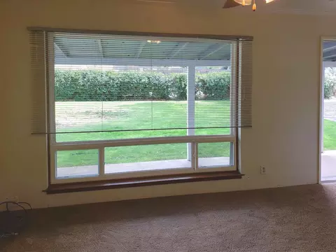2771 Henderson Rd, Redding, CA 96002 photo 2