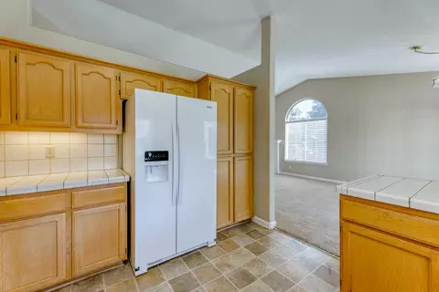 2211 Wicklow St, Redding, CA 96001 photo 10
