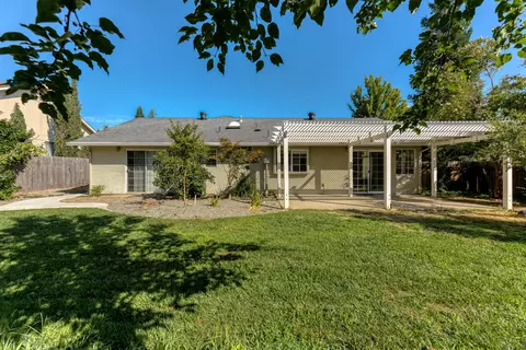 2211 Wicklow St, Redding, CA 96001 photo 20