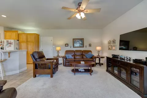 5749 Diamond Ridge Dr, Redding, CA 96003 photo 17