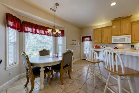 5749 Diamond Ridge Dr, Redding, CA 96003 photo 14
