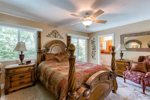 3451 Lagoon Dr, Redding, CA 96001 photo 10