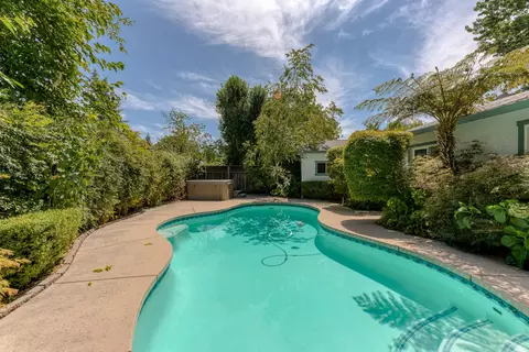 3451 Lagoon Dr, Redding, CA 96001 photo 16