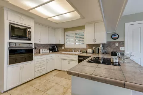 3451 Lagoon Dr, Redding, CA 96001 photo 7