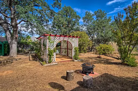 2002 Eagle Nest Rd, Redding, CA 96003 photo 22