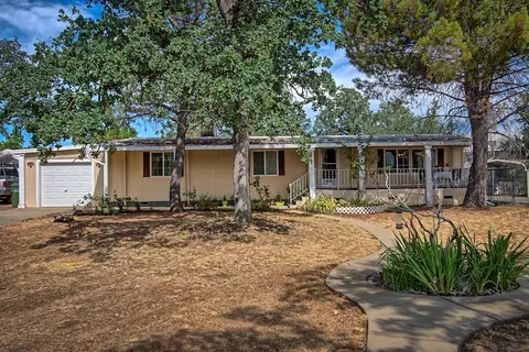 2002 Eagle Nest Rd, Redding, CA 96003 photo 1